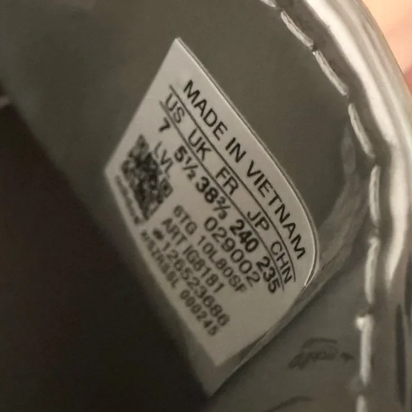 Adidas Silver and Cream Sneakers - Picture 4 of 4